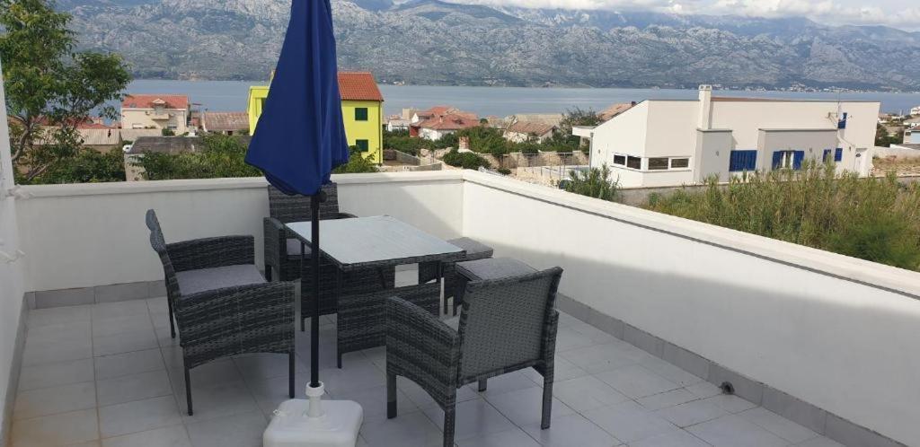 Appartamento Oaza Ražanac Esterno foto